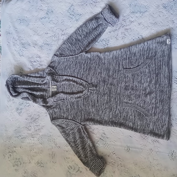 Roxy Juniors Gray Hooded Pullover Sweater Size Large - Picture 6 of 12